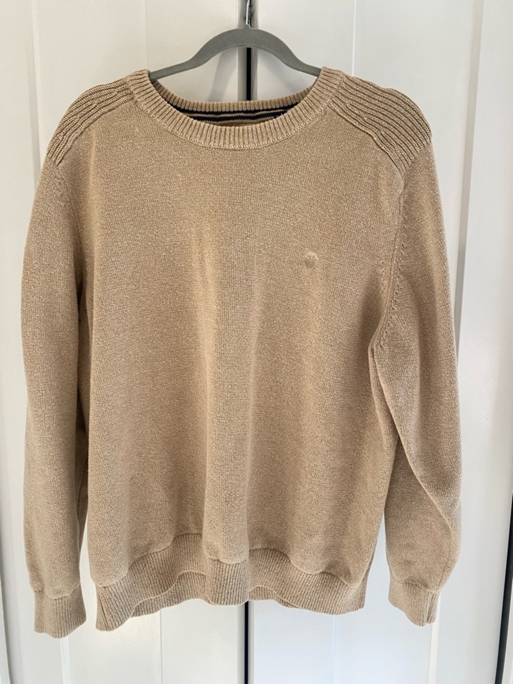 90’s Izod Men's Tan Crewneck Sweater